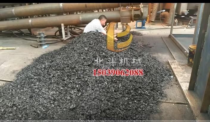 木材香蕉视频破解版連續炭化楊樹木片產能高